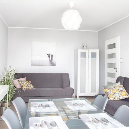 Al-Dom Apartamenty Szary Bursztyn Kołobrzeg Esterno foto
