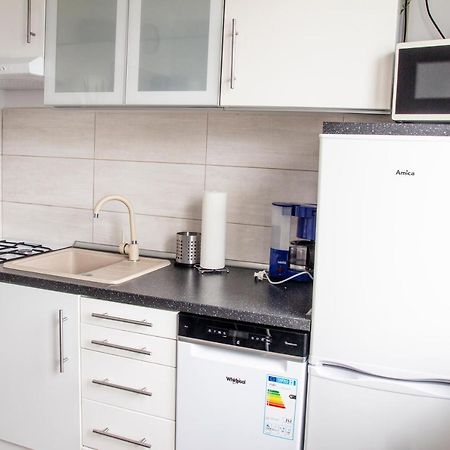 Al-Dom Apartamenty Szary Bursztyn Kołobrzeg Esterno foto