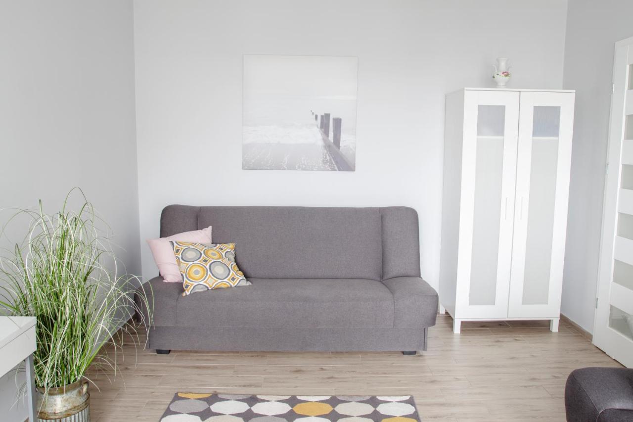Al-Dom Apartamenty Szary Bursztyn Kołobrzeg Esterno foto
