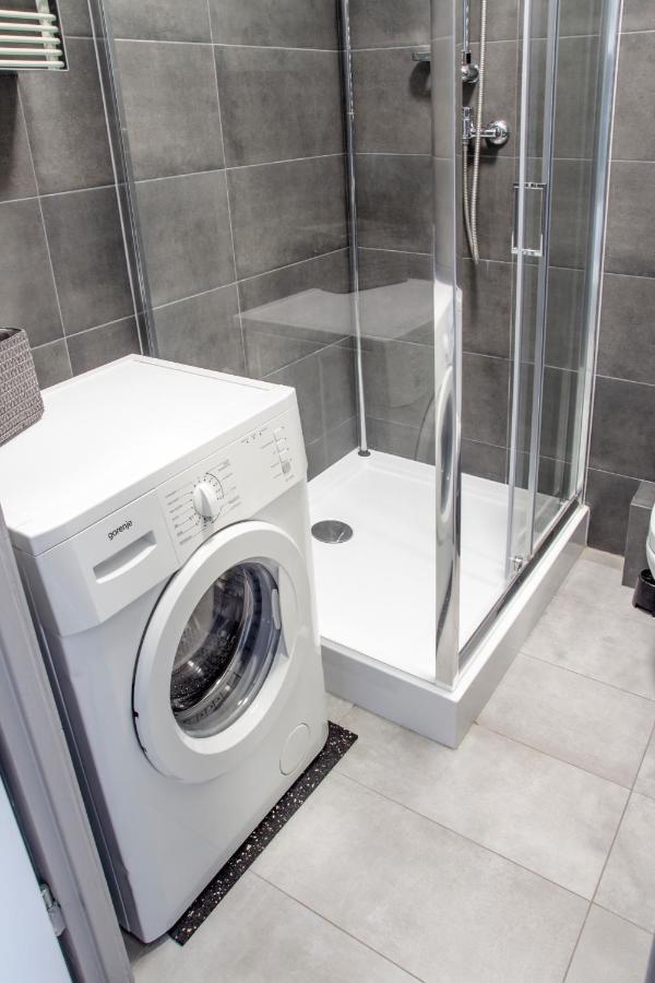 Al-Dom Apartamenty Szary Bursztyn Kołobrzeg Esterno foto
